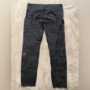 Camo lululemon leggings